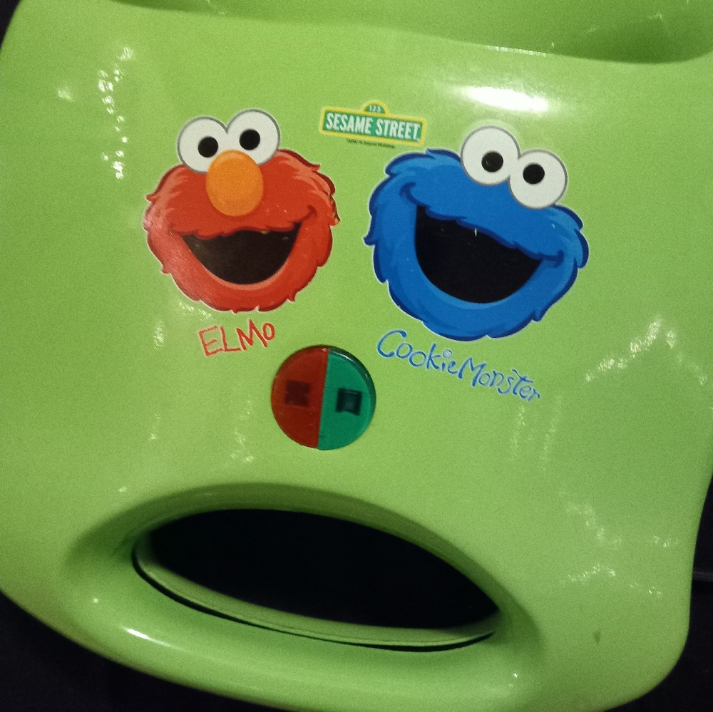 Sandwich maker